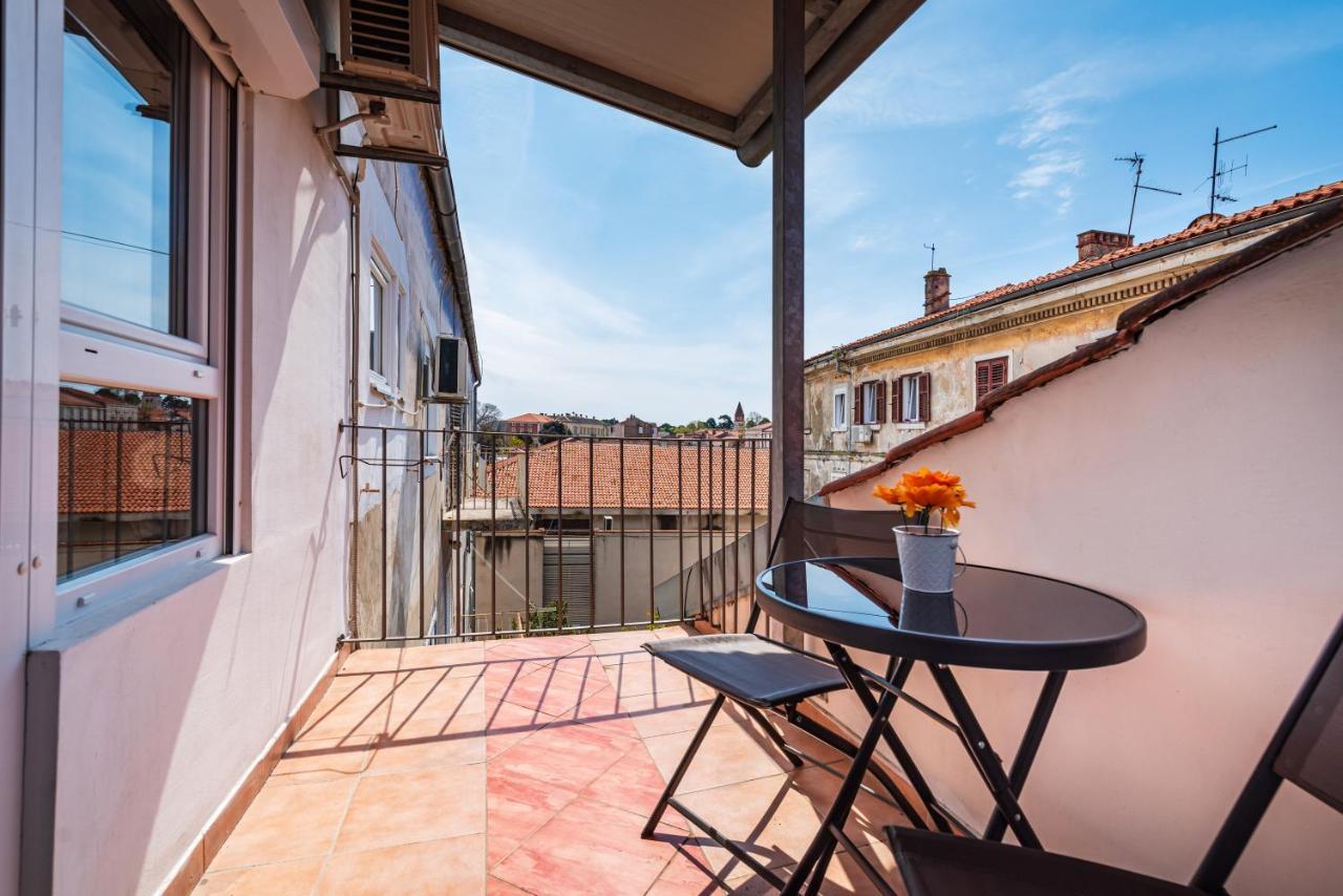 Studio And Rooms Zadar City Wall ภายนอก รูปภาพ