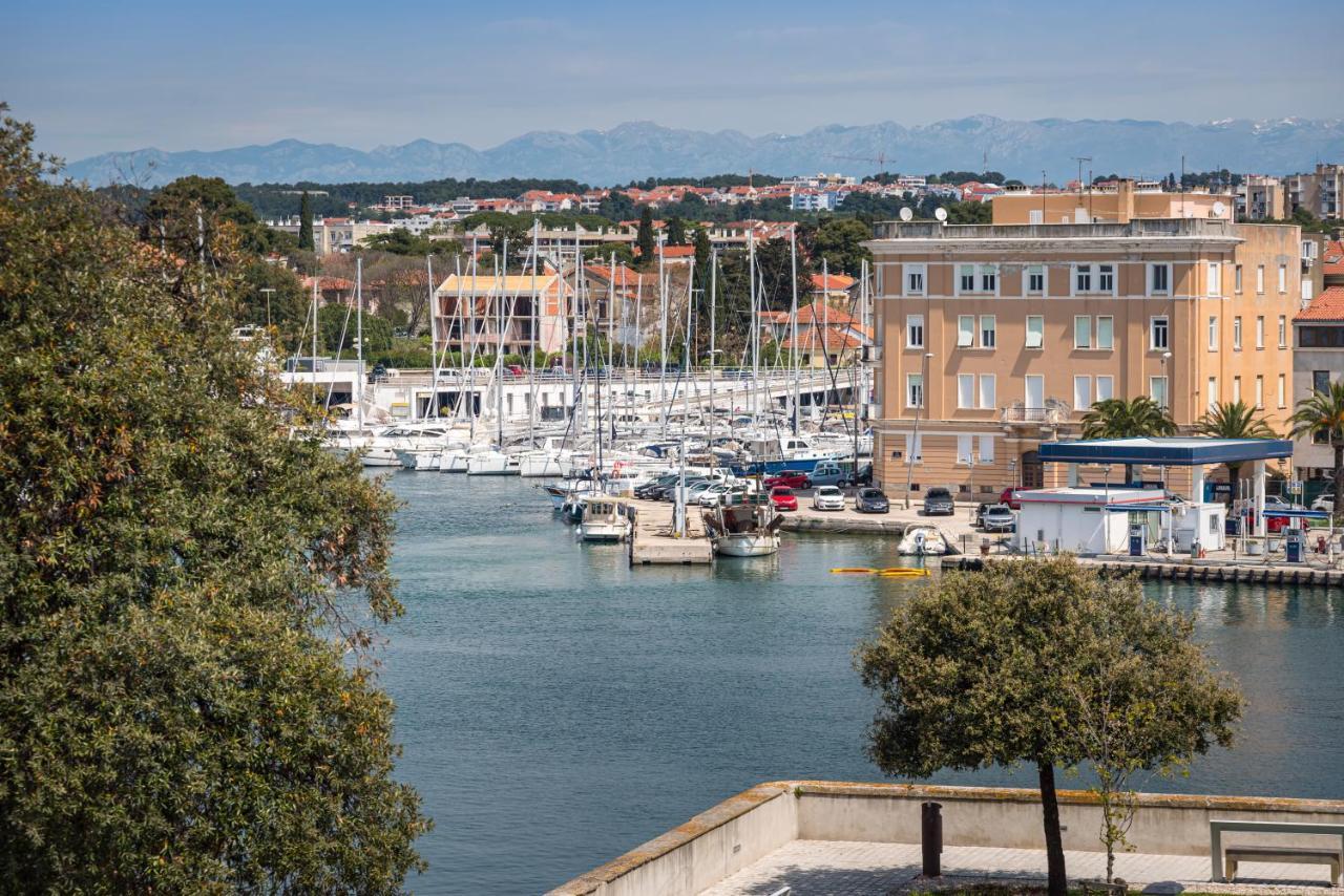 Studio And Rooms Zadar City Wall ภายนอก รูปภาพ